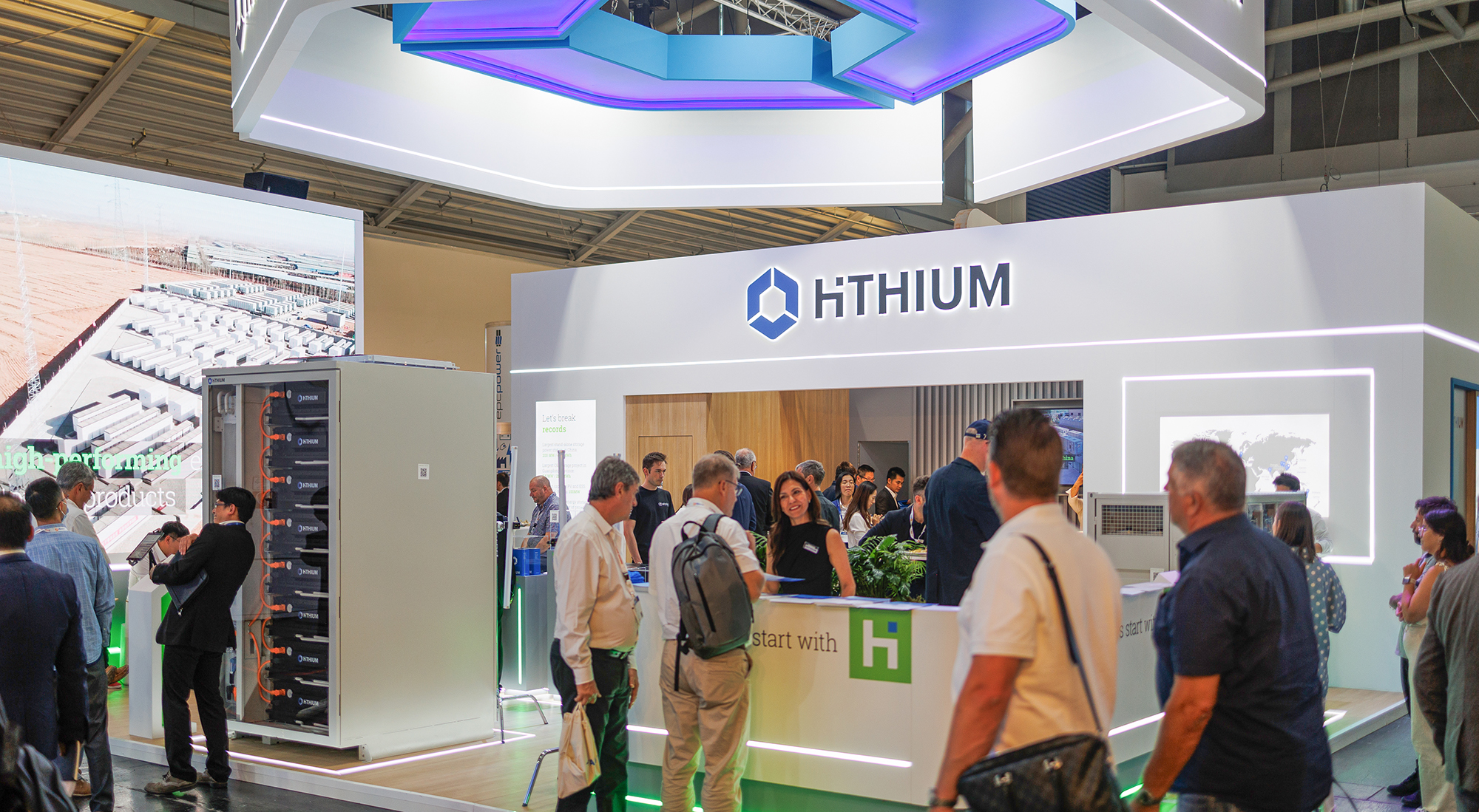 BESS manufacturer Hithium debuts at EES
